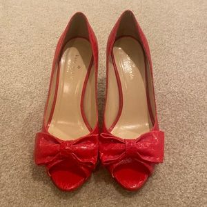 Kate Spade peep Toelle heel with bow 8.5
